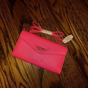 Bright pink Victoria's Secret Shoulder Bag! NWT